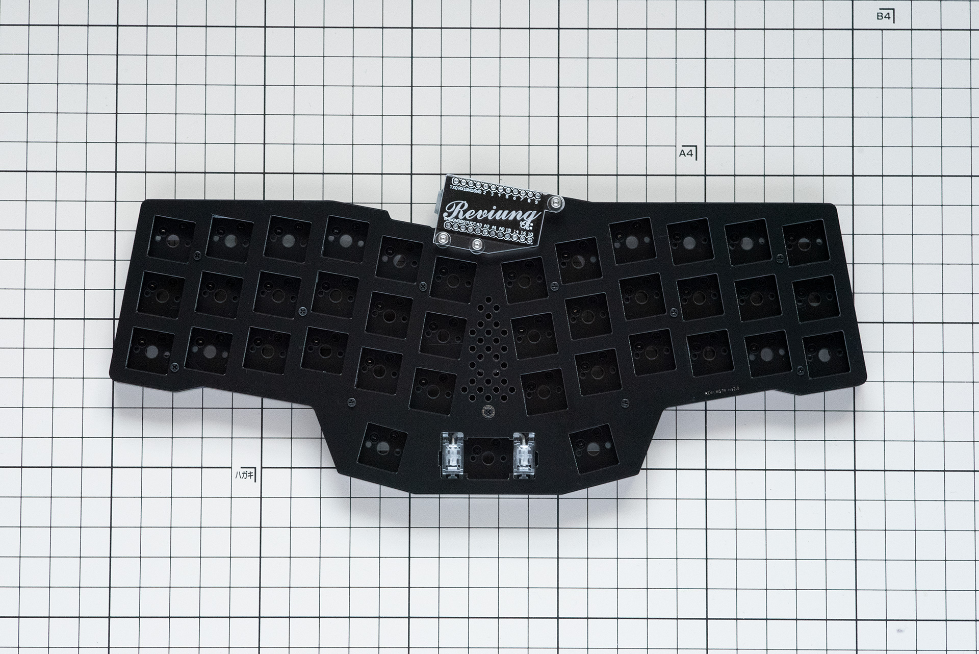 The assembled Reviung 39 Mk-II keyboard