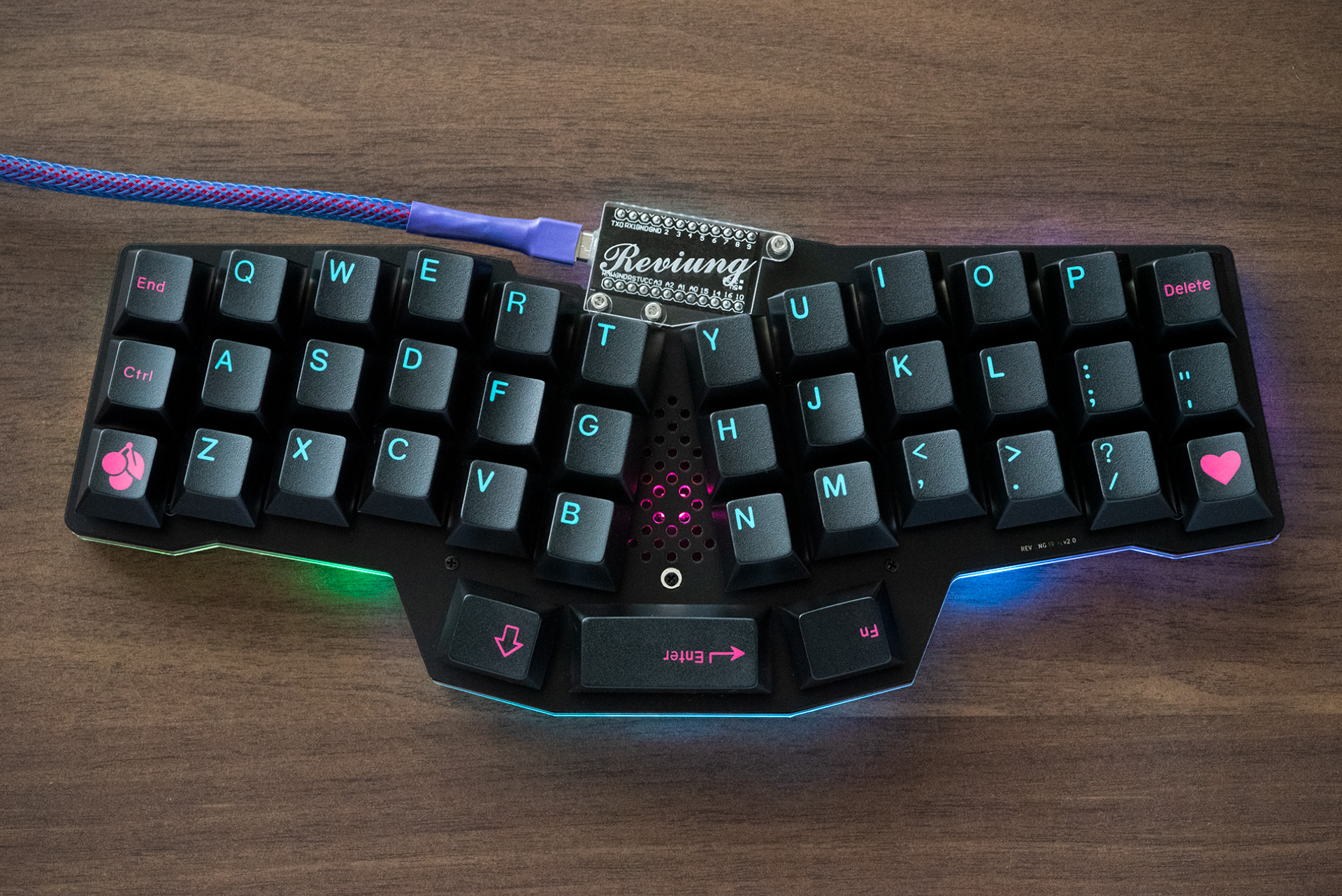 The finished Reviung 39 Mk-II keyboard
